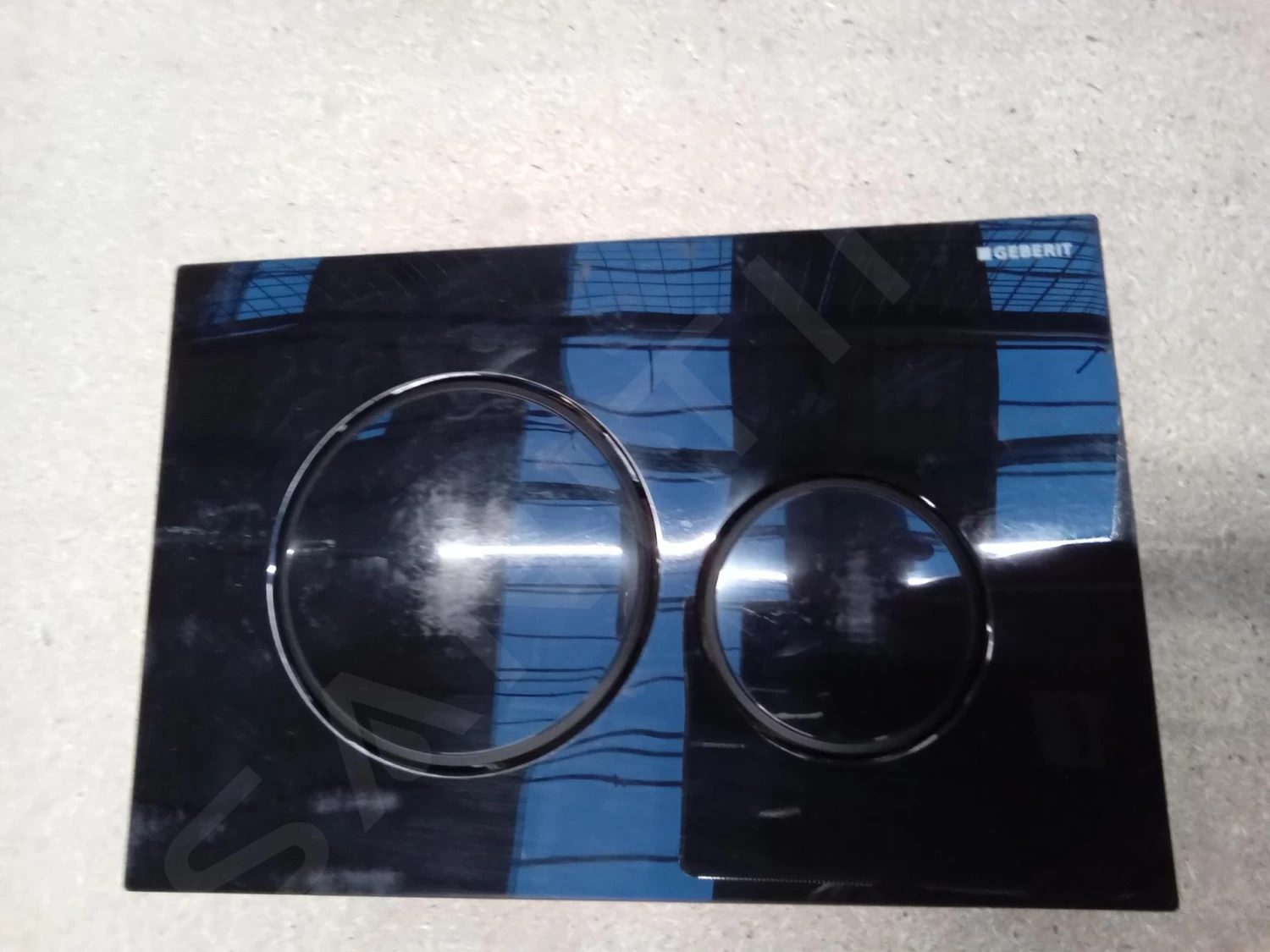 Geberit Sigma20 - Bedieningsplaat, Glanzend Zwart/mat Zwart Ring 115.882.DW.1IIJ3 - Afbeelding 4